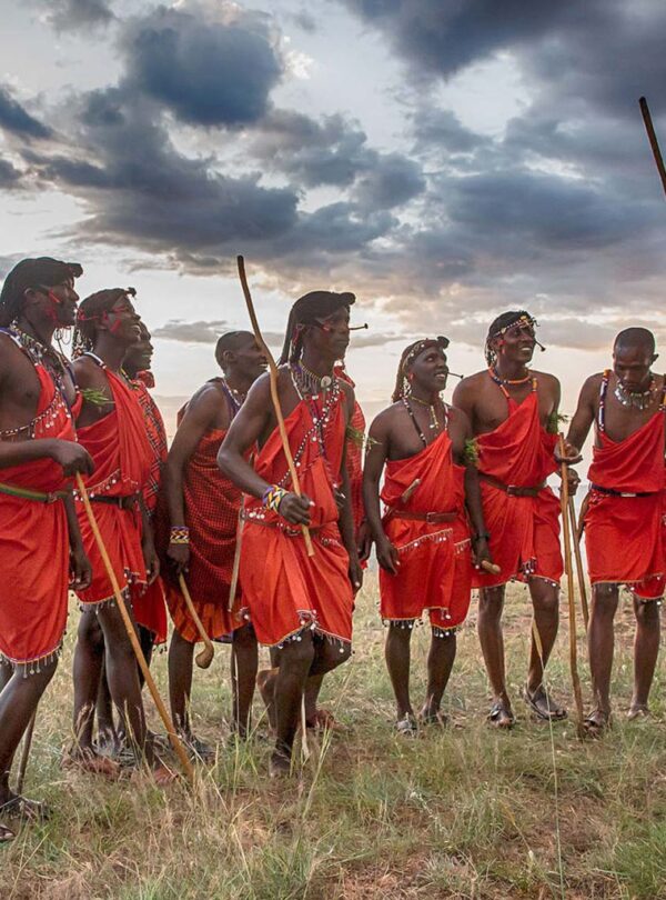 andbeyond-kleins-camp-massai-warriors-jumping-on-a-tanzania-safari-01-1536×1024